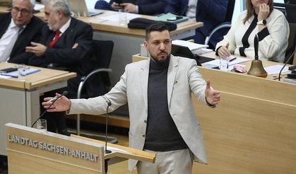 Almanya'da bir ilk: Aşırı sağcı AfD’li Rausch Eyalet Meclisi Başkanı seçildi